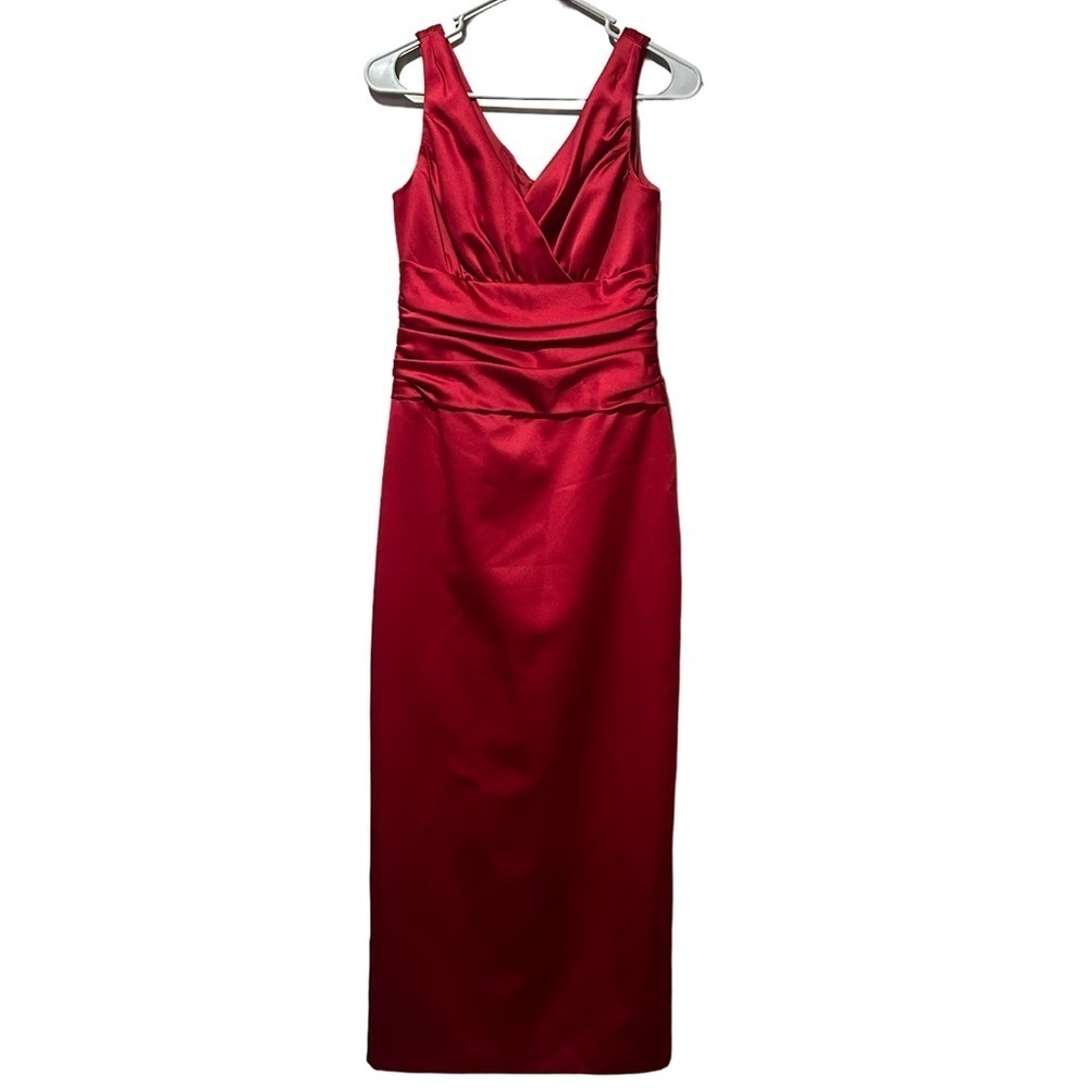 DAVIDS BRIDAL size 6 long red sleeveless formal dress